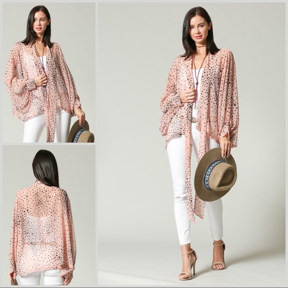 Des Feli Tops - Sheer Star Print Kimono